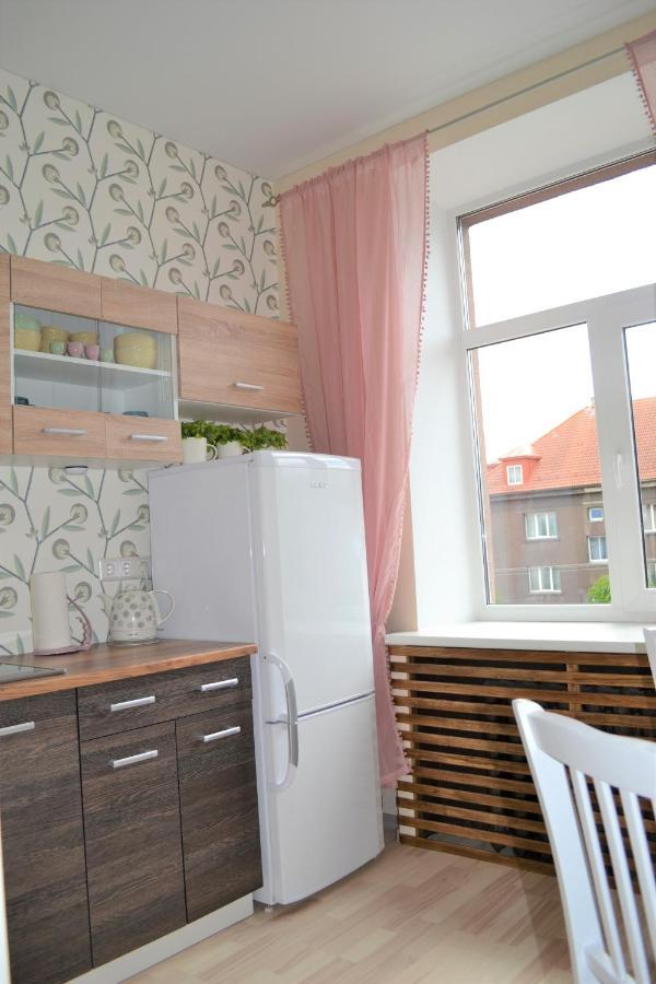 Vee 4 City Center Apartment Пярну Екстер'єр фото